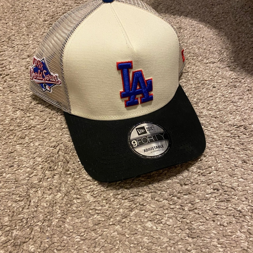 New Era Kids LA Dodgers Cap - Cream and Black